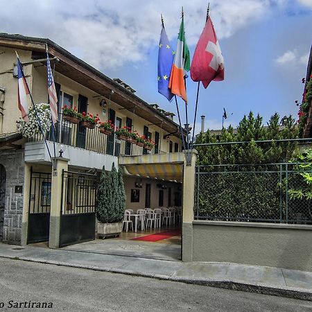 Hotel Centro 托雷佩利切 外观 照片